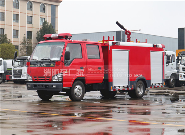五十鈴2.5噸水罐消防車(chē)